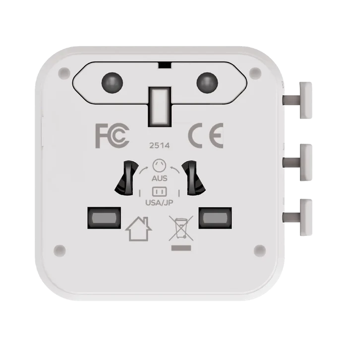 Momax 1-World²
2-Port USB-A and USB-C GaN Travel Charger 20W - White