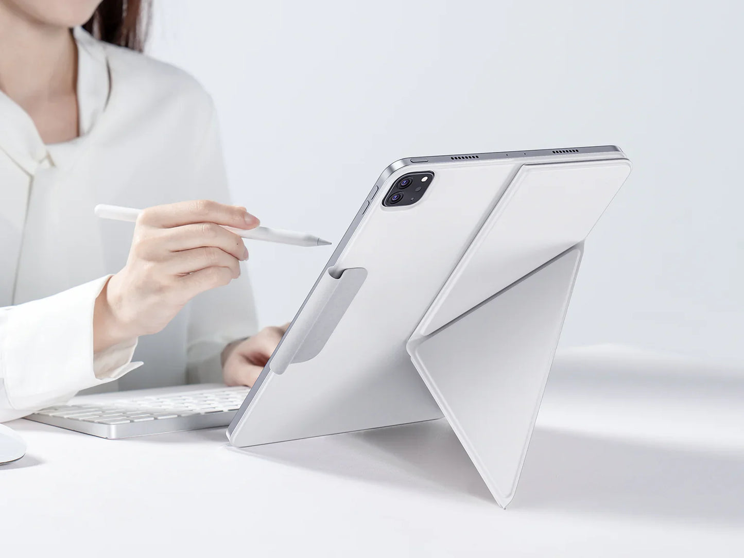 Benks Urban Magnetic Multi-Fold Protective Case Pad Air 11(2024/Black) - Best Buy Tech