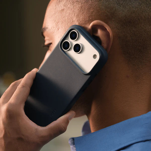 Moft Snap Case for iPhone 17pro - Jet Black