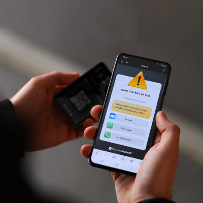 Rolling Square - AirCard™️ - Business Card Bluetooth® Tracker - ALAMAT