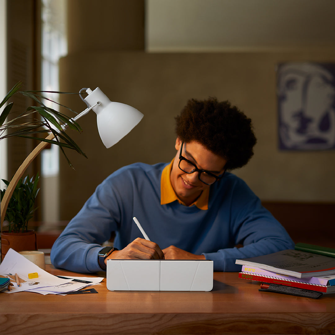 MOFT Snap Folio iPad Stand 11 - (Improved version) - 2024 - ALAMAT