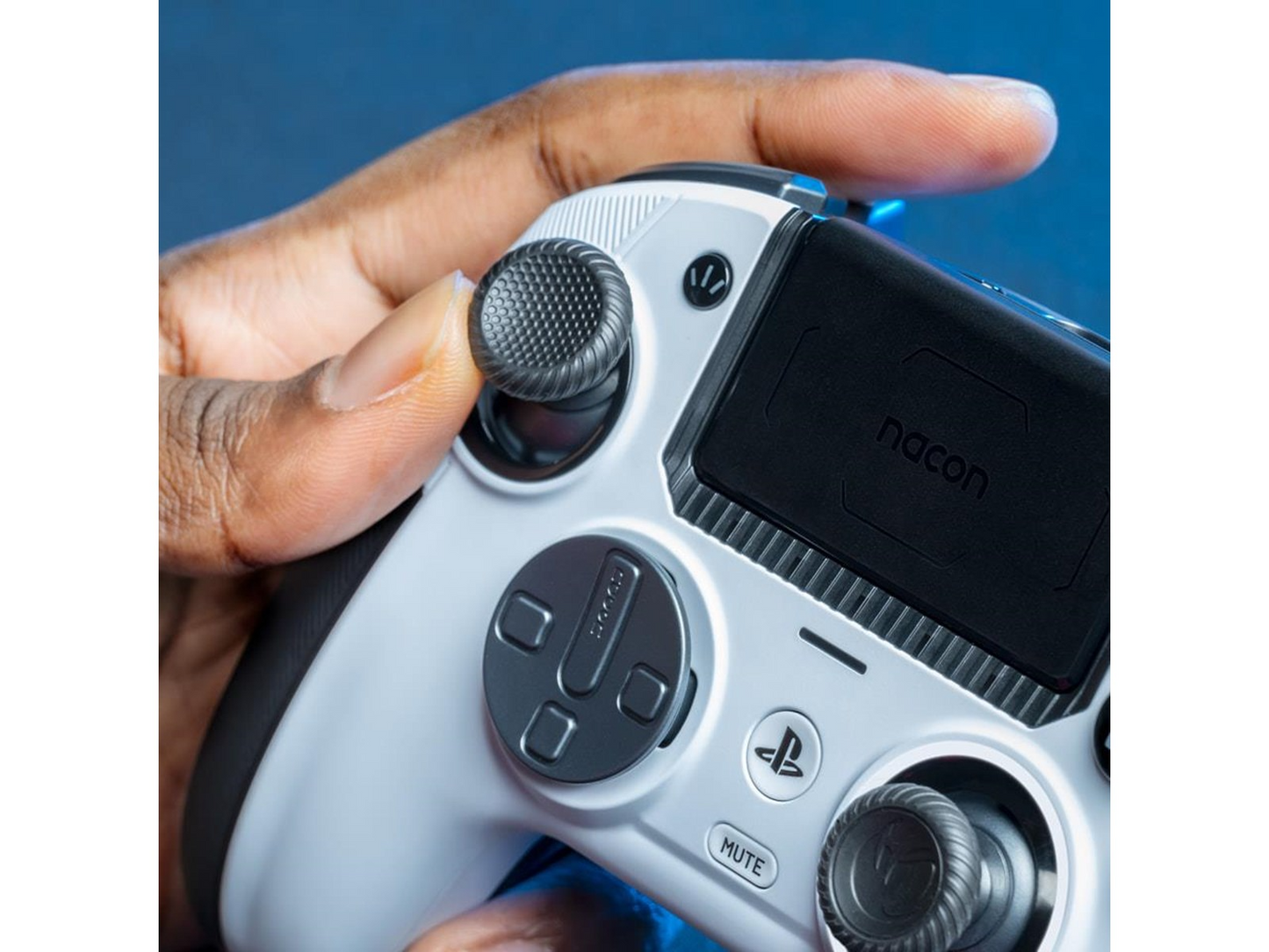 Playstation Nacon Controller - www.bestbuytech.com