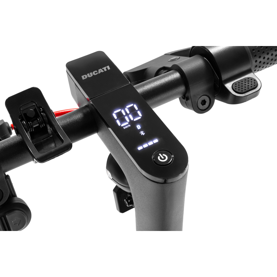 Ducati PRO-I EVO Advanced Safety 10Inch wheel + 30km Autonomy Ducati PRO-I EVO Advanced Safety 10Inch wheel + 30km Autonomy