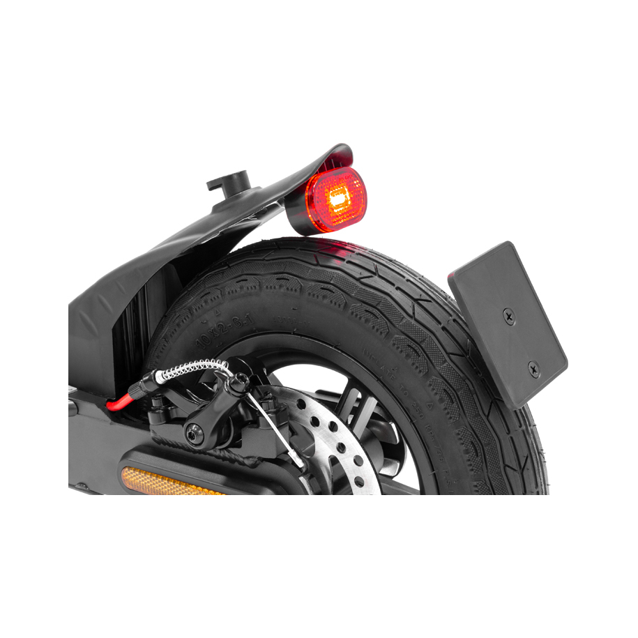 Ducati PRO-I EVO Advanced Safety 10Inch wheel + 30km Autonomy Ducati PRO-I EVO Advanced Safety 10Inch wheel + 30km Autonomy