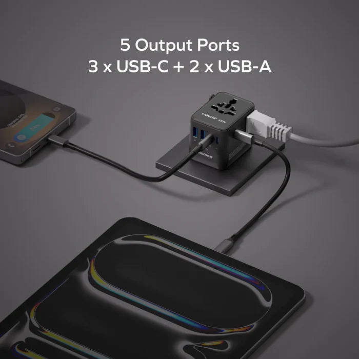 TRAVEL ADAPTOR Qatar - Bestbuytech.com