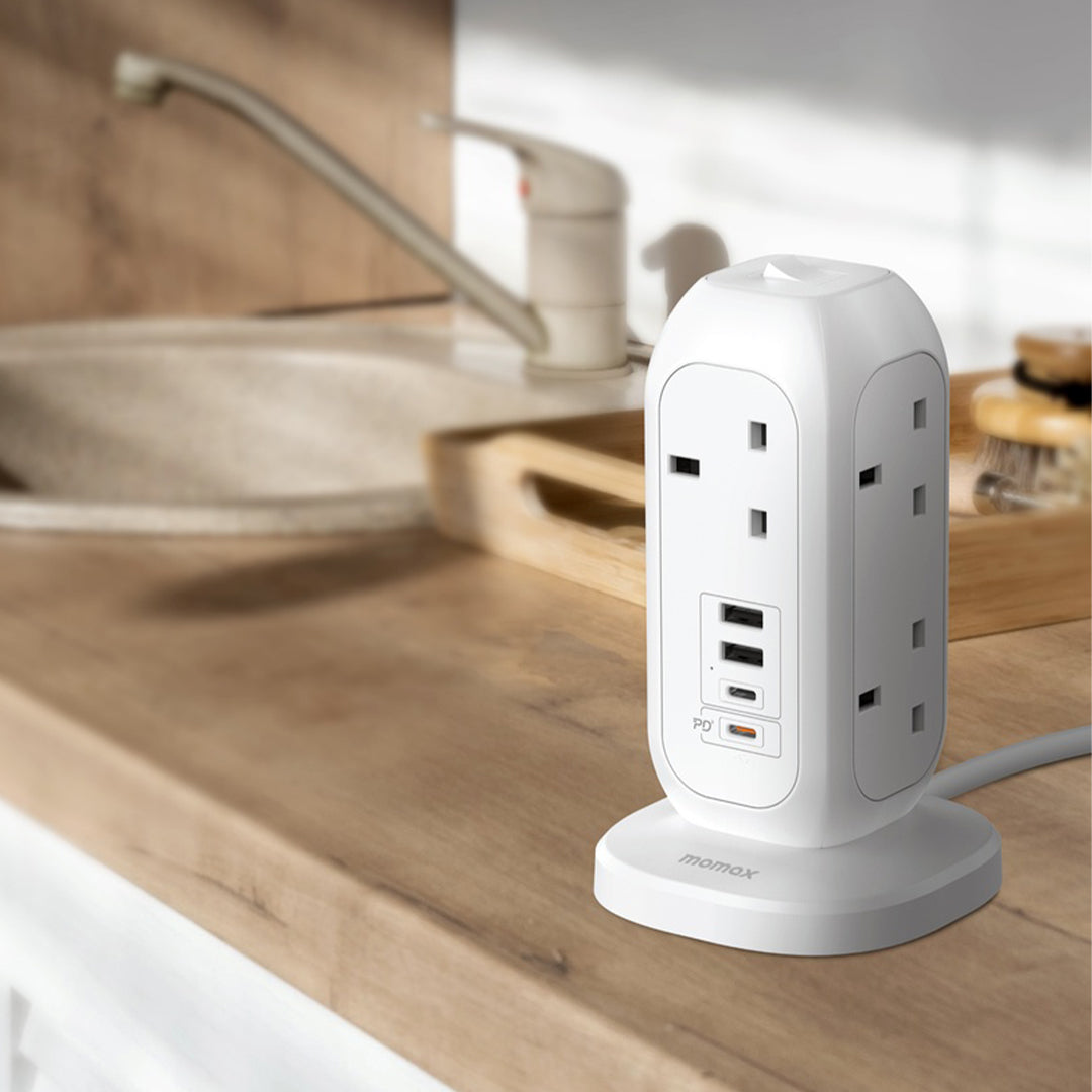 MOMAX ONEPLUG 7-OUTLET POWER STRIP WITH USB MOMAX ONEPLUG 7-OUTLET POWER STRIP WITH USB