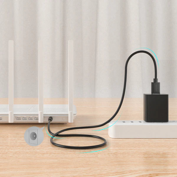 Unitek 1M USB to DC 3.5 Power Cord Support 5V-3A power input Unitek 1M USB to DC 3.5 Power Cord Support 5V-3A power input