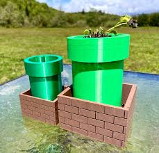 SUPER MARIO WARP PINE PEN & PLANT POT SUPER MARIO WARP PINE PEN & PLANT POT